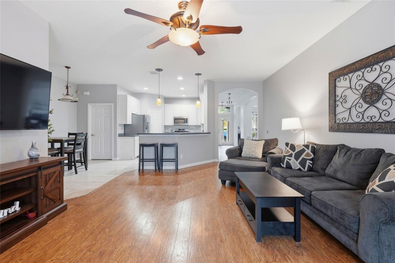 835 Cedarcrest Court, Sarasota, FL 34232 Photo
