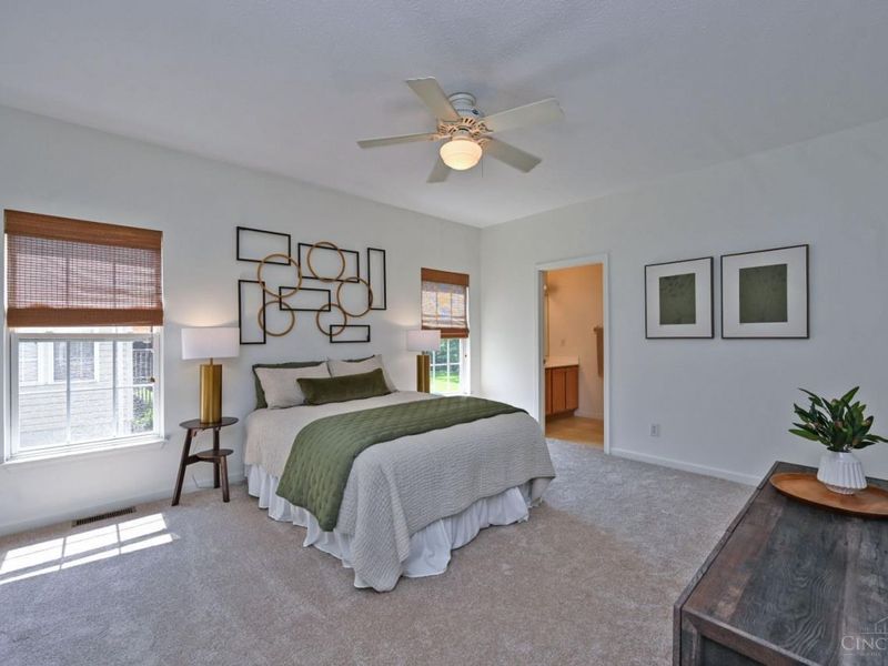 363 Delaware Drive, Hamilton Twp, OH 45039 Photo 13