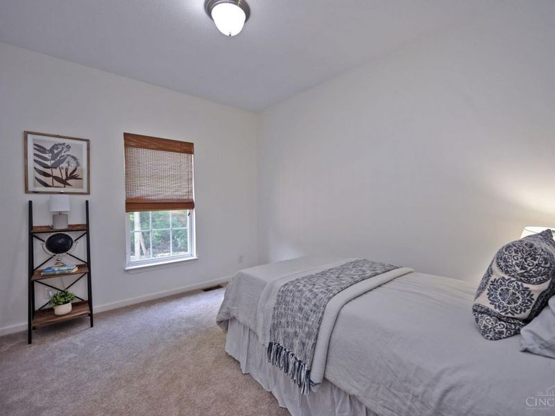 363 Delaware Drive, Hamilton Twp, OH 45039 Photo 23