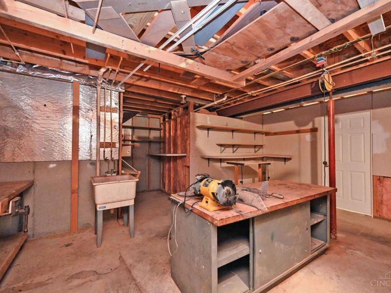 363 Delaware Drive, Hamilton Twp, OH 45039 Photo 34