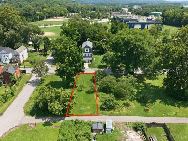231 Worth Street, Cincinnati, OH 45226