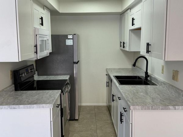 286 W PALOMINO Drive, Unit 51, Chandler, AZ 85225