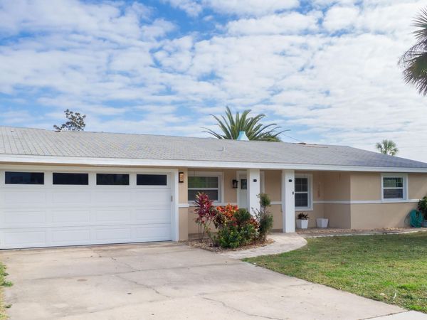 1735 S Palmetto Avenue, South Daytona, FL 32119