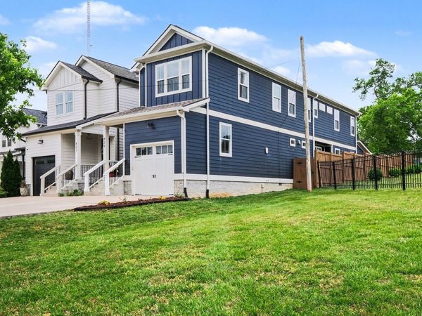 829 Watts Ln , Nashville, TN 37209