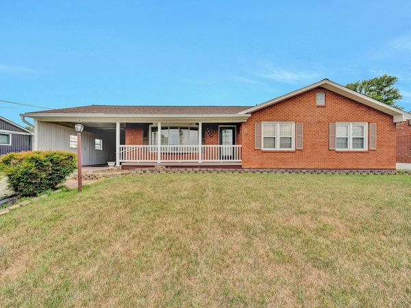 7633 Deer Branch RD, Roanoke, VA 24019