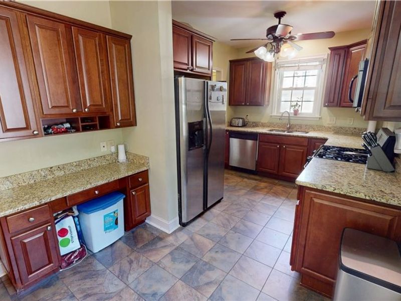 16713 Lomond Boulevard, Shaker Heights, OH 44120 Photo 14