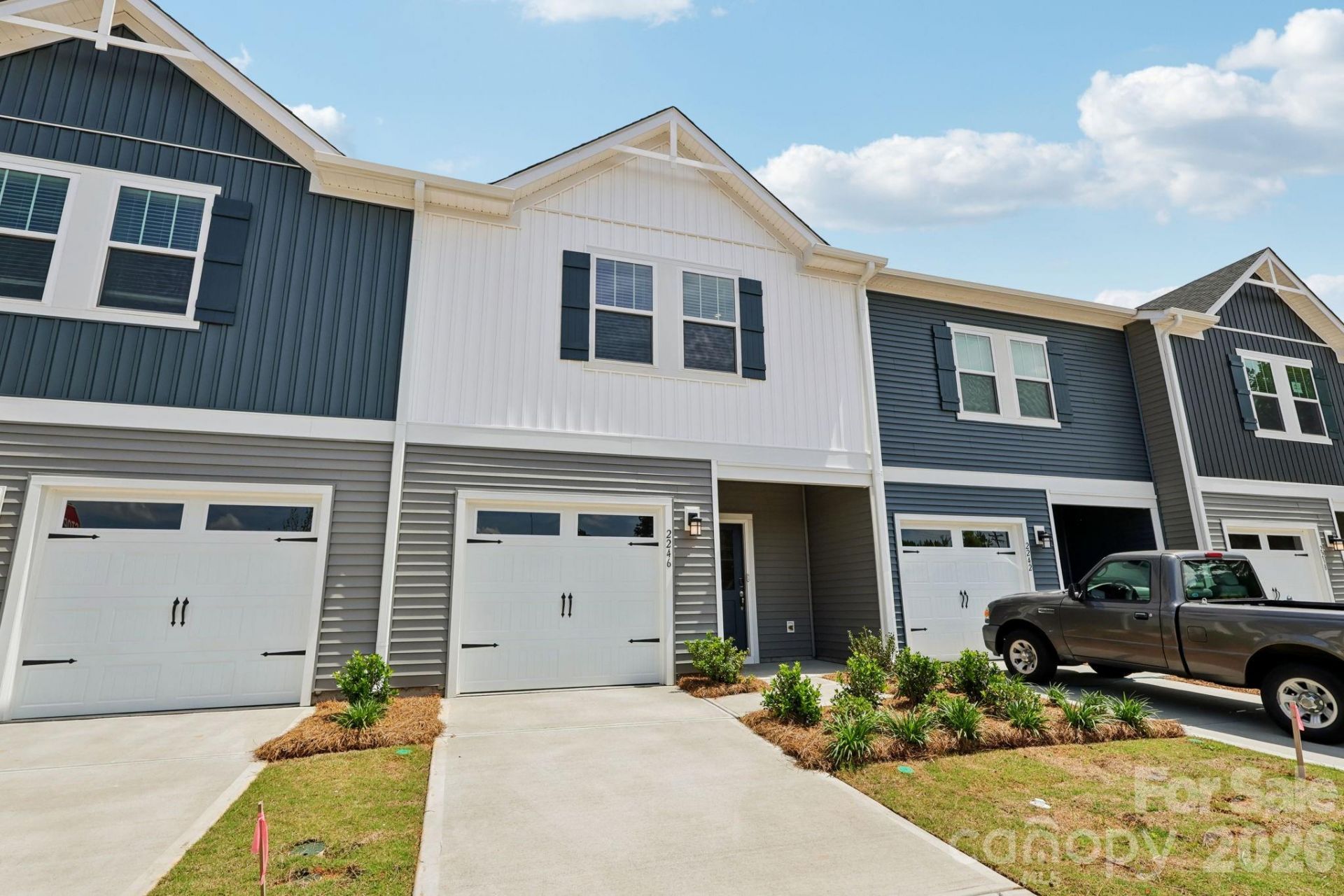 3149 Ophelia Alley, Charlotte, NC 28213 Main Photo