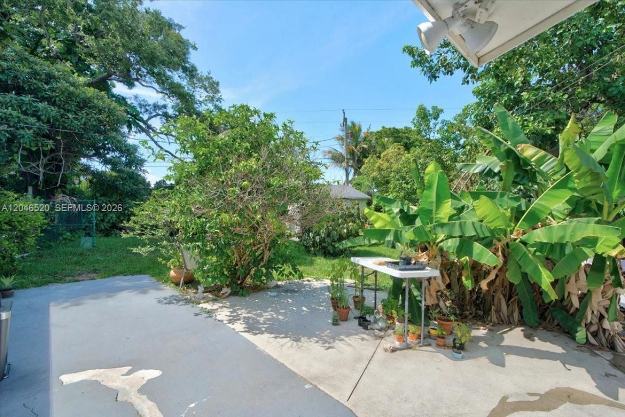 9841 SW 157th Ter , Miami, FL 33157 Photo