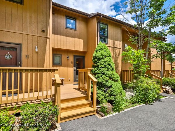 71 Hunter Drive, Unit M-4, Hunter, NY 12442