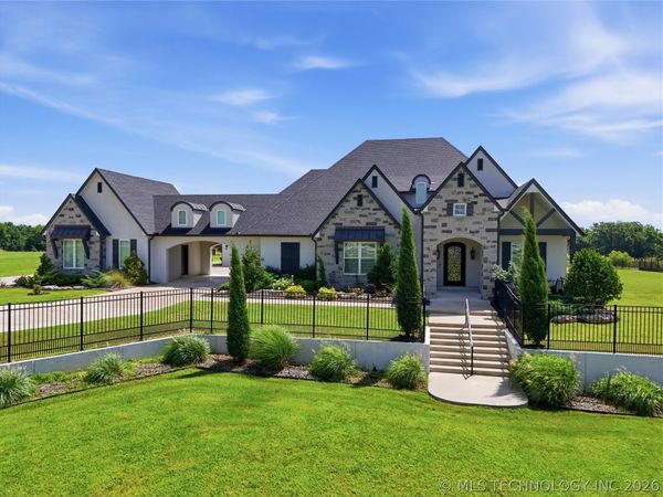 17525 S 71st East Avenue , Bixby, OK 74008