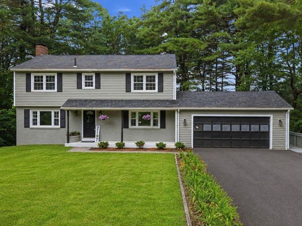 29 Dickens Street, Nashua, NH 03062
