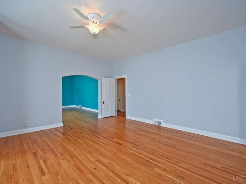 156 Parkway Avenue, Cincinnati, OH 45216 Photo 13