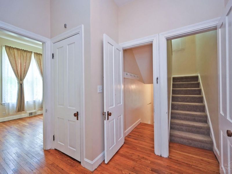 156 Parkway Avenue, Cincinnati, OH 45216 Photo 22