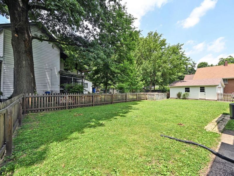 156 Parkway Avenue, Cincinnati, OH 45216 Photo 44