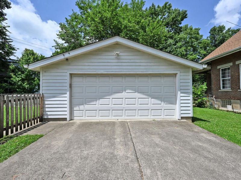 156 Parkway Avenue, Cincinnati, OH 45216 Photo 51