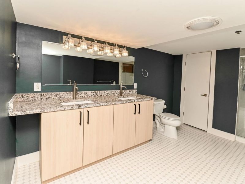 15 W Fourth Street, Unit 103, Cincinnati, OH 45202 Photo 43