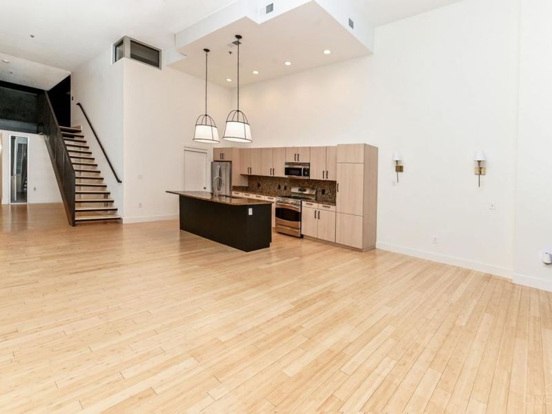 15 W Fourth Street, Unit 103, Cincinnati, OH 45202 Photo 9