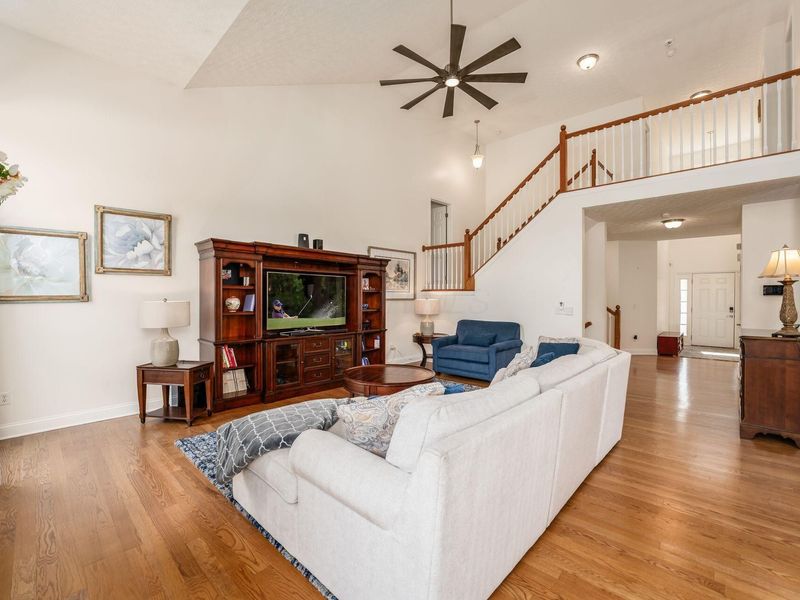 2387 Charoe Street, Lewis Center, OH 43035 Photo 8