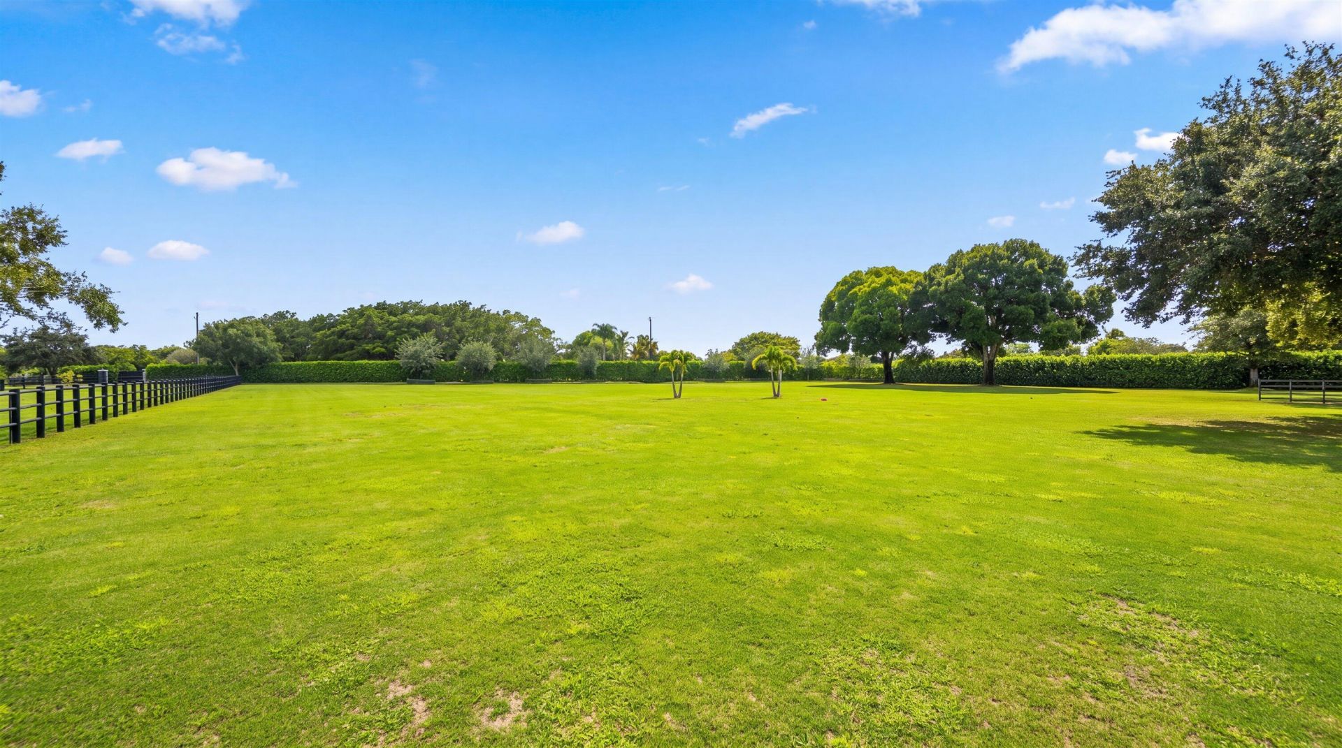 2808 Appaloosa Trail, Wellington, FL 33414 Photo