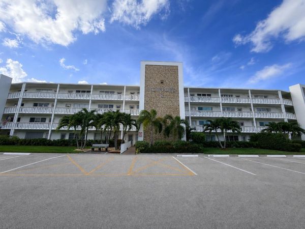 2090 Newport S, Unit 2090, Deerfield Beach, FL 33442