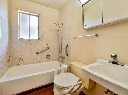 6737 21st St, Sacramento, CA 95822 Photo