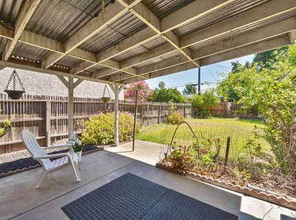 6737 21st St, Sacramento, CA 95822 Photo