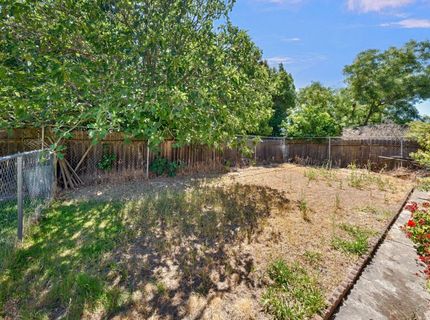 6737 21st St, Sacramento, CA 95822 Photo