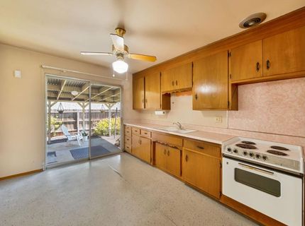6737 21st St, Sacramento, CA 95822 Photo