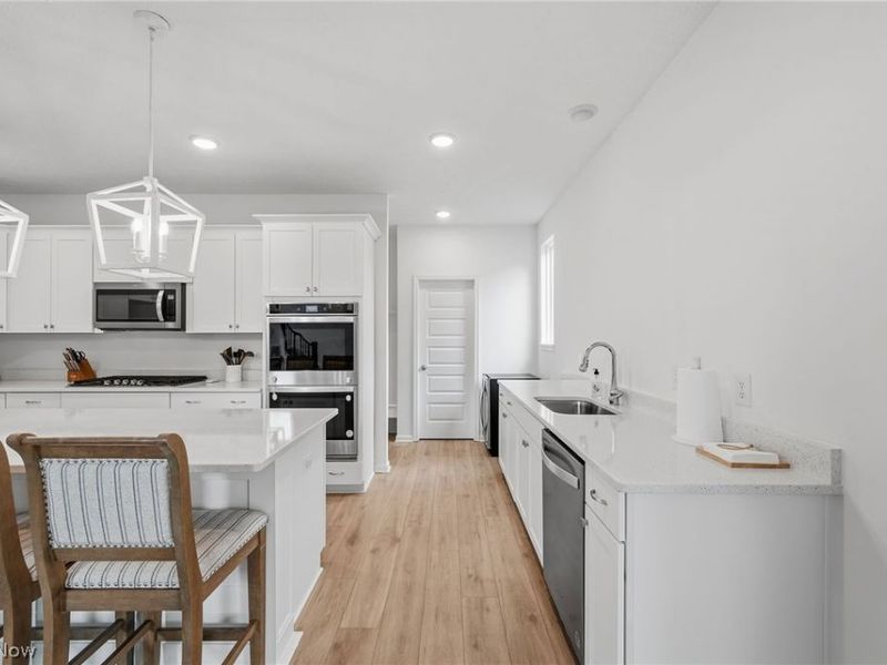 6655 Merlin Drive, Medina, OH 44256 Photo 17