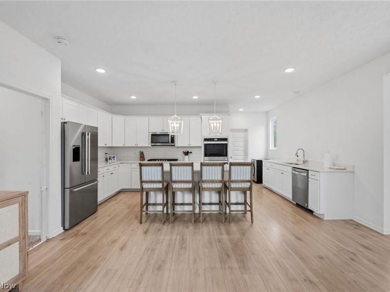 6655 Merlin Drive, Medina, OH 44256 Photo 9