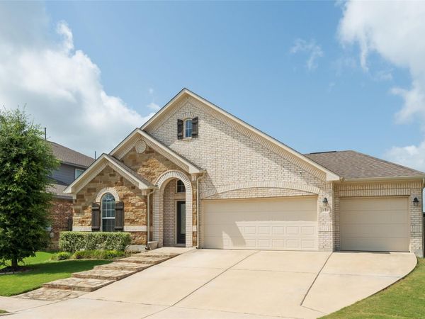 717 Old Settlers DR, San Marcos, TX 78666