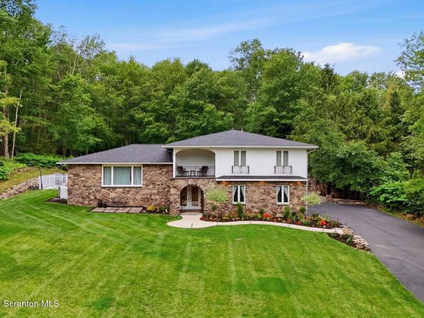 649 Gardner Road, Elmhurst, PA 18444