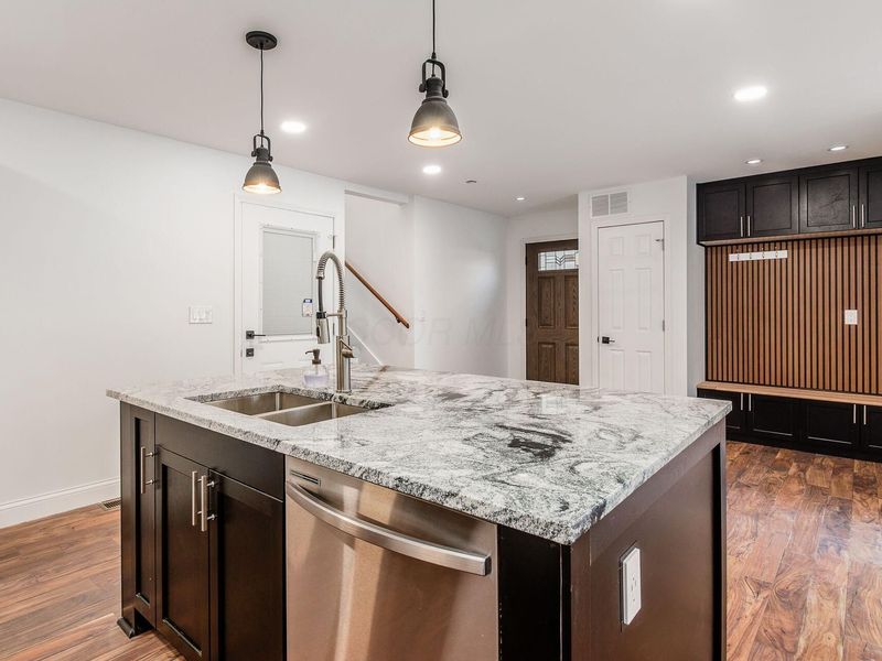 3535 Sunset Drive , Upper Arlington, OH 43221 Photo 10