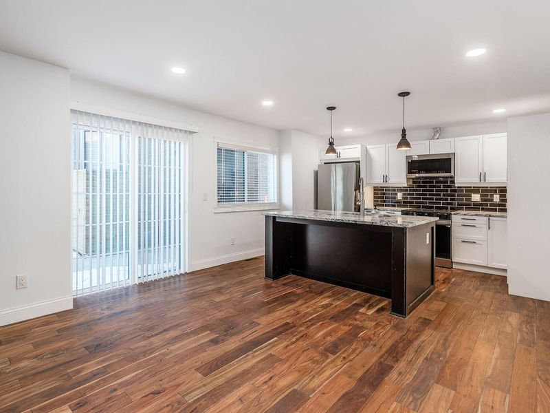 3535 Sunset Drive , Upper Arlington, OH 43221 Photo 4