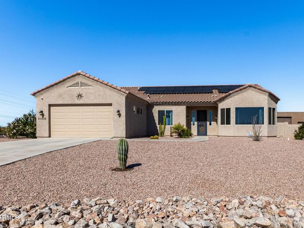21836 W QUAILS NEST, Wittmann, AZ 85361