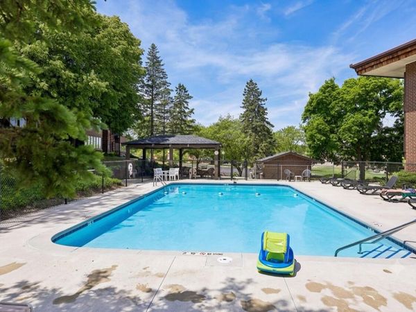 N85W15700 Ridge Road ROAD, Unit 307, Menomonee Falls, WI 53051