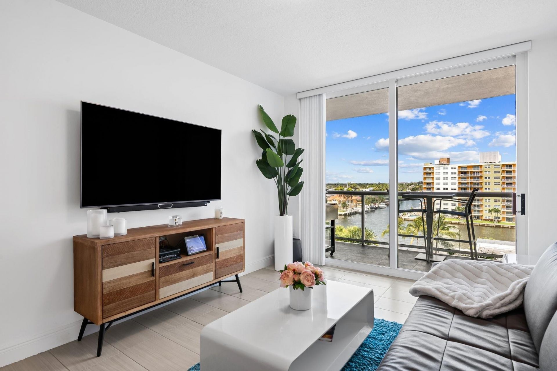 3020 NE 32nd Avenue, Unit 616, Fort Lauderdale, FL 33308 Photo