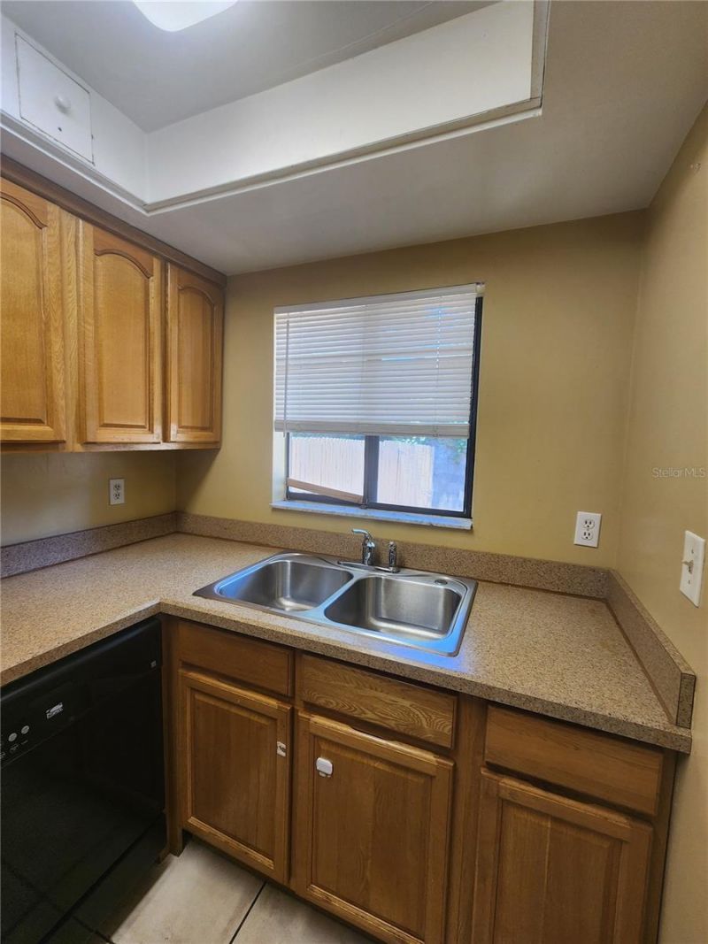 702 SW 70 Terrace , Unit B, Gainesville, FL 32607 Photo