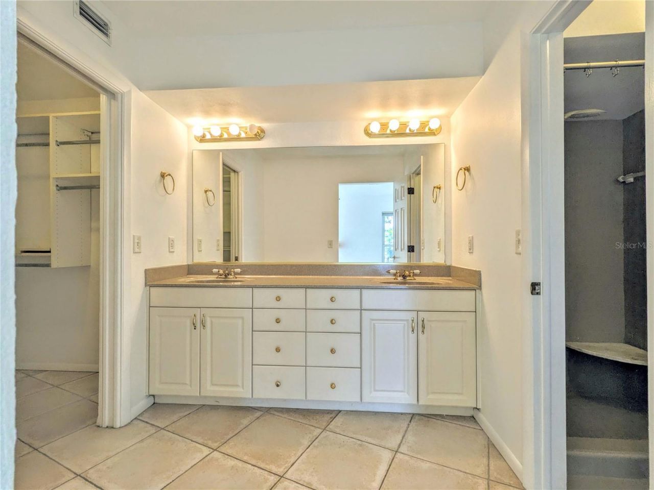 5456 Azure Way , Sarasota, FL 34242 Photo