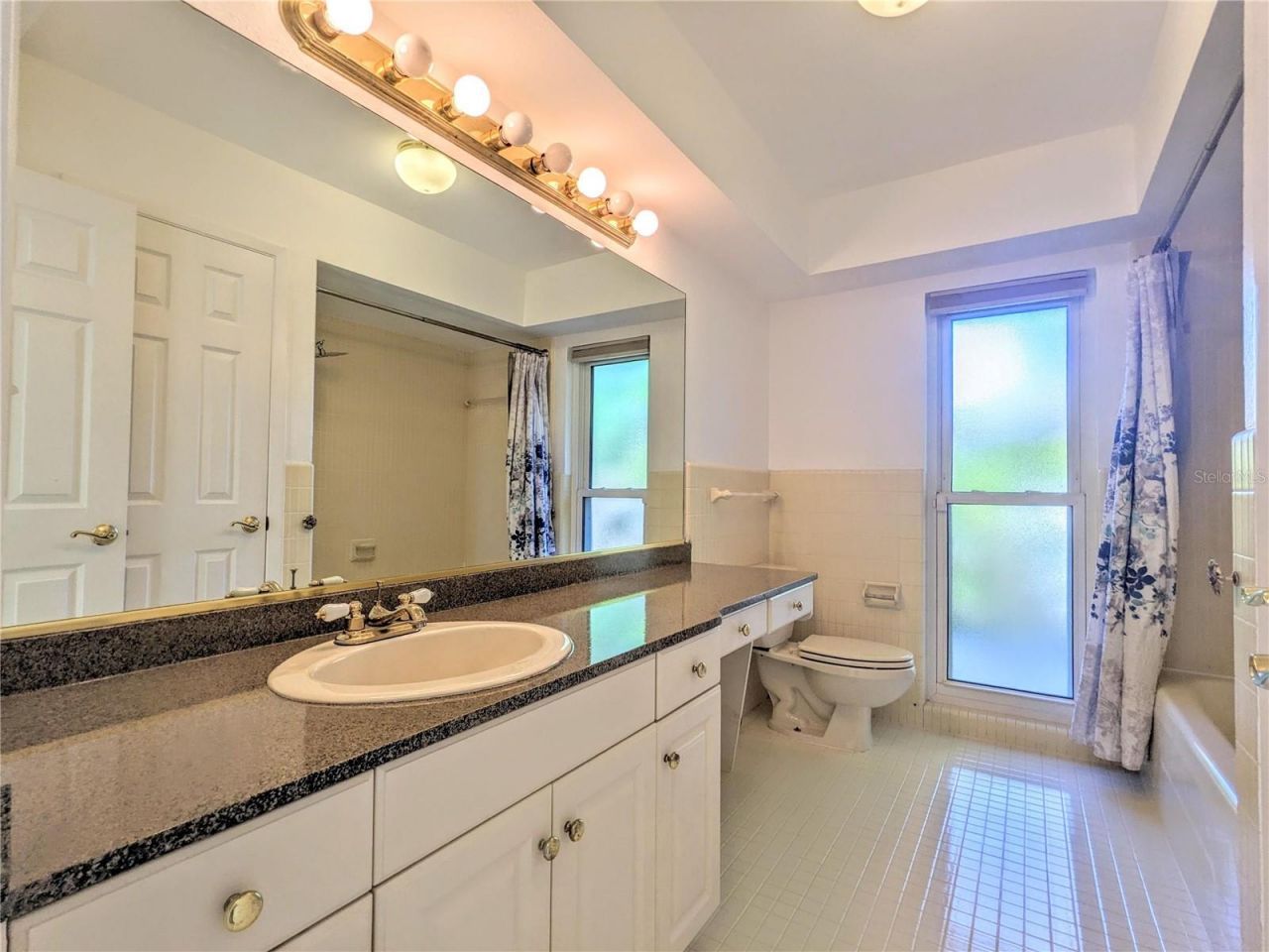 5456 Azure Way , Sarasota, FL 34242 Photo