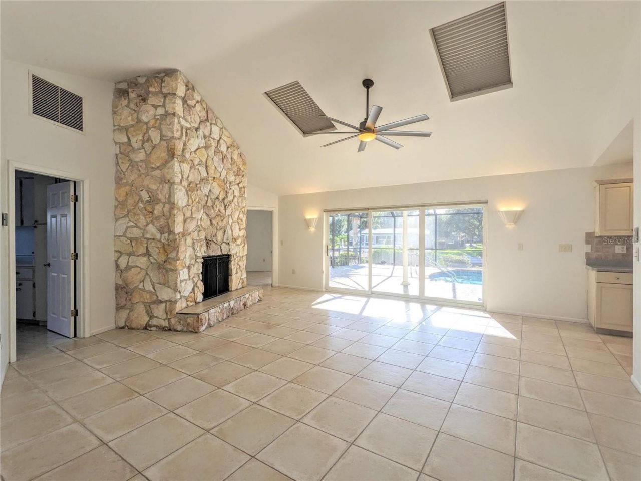 5456 Azure Way , Sarasota, FL 34242 Photo
