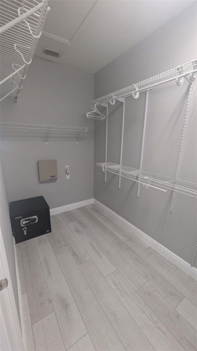 3696 Parkridge Circle, Unit 26-105, Sarasota, FL 34243 Photo