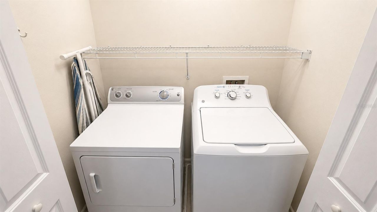 3696 Parkridge Circle, Unit 26-105, Sarasota, FL 34243 Photo