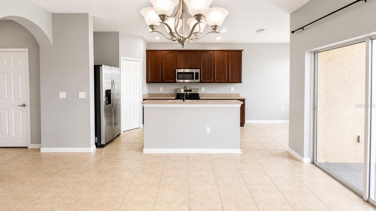 3696 Parkridge Circle, Unit 26-105, Sarasota, FL 34243 Photo