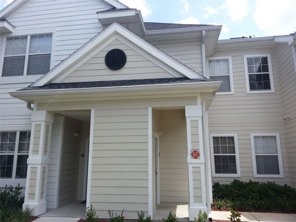 200 SOUTHERN PECAN CIRCLE, Unit 203, WINTER GARDEN, FL 34787