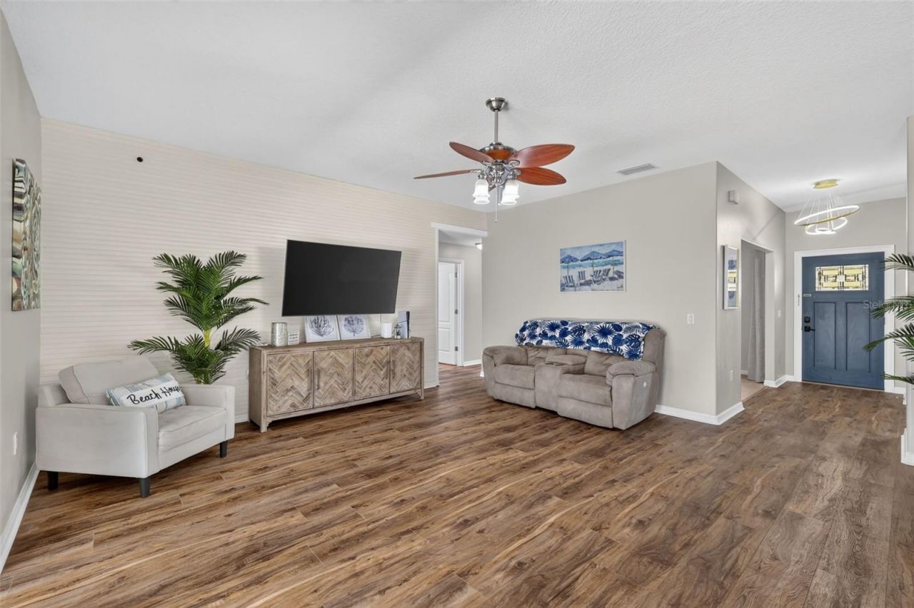 12037 Eagle Point Ct, Leesburg, FL 34788 Photo