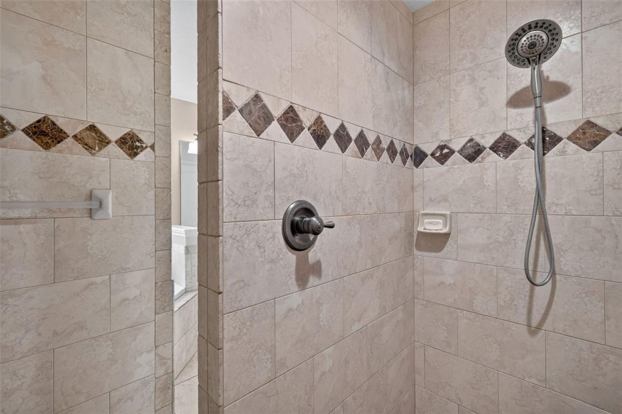 12037 Eagle Point Ct, Leesburg, FL 34788 Photo