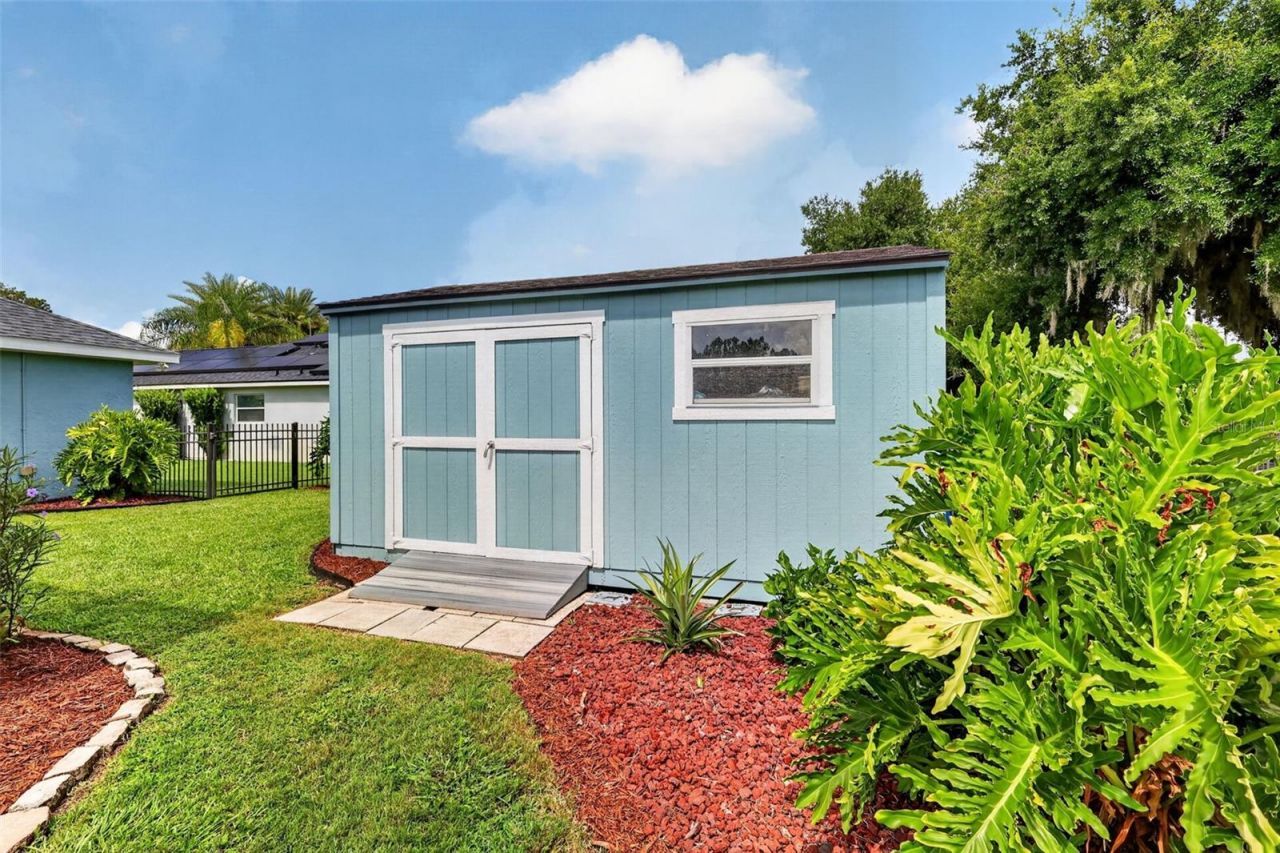 12037 Eagle Point Ct, Leesburg, FL 34788 Photo