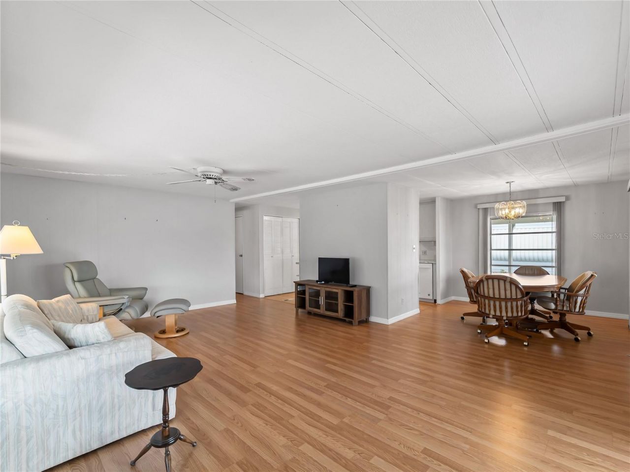 3226 Sweet Bay Terrace , Sarasota, FL 34237 Photo