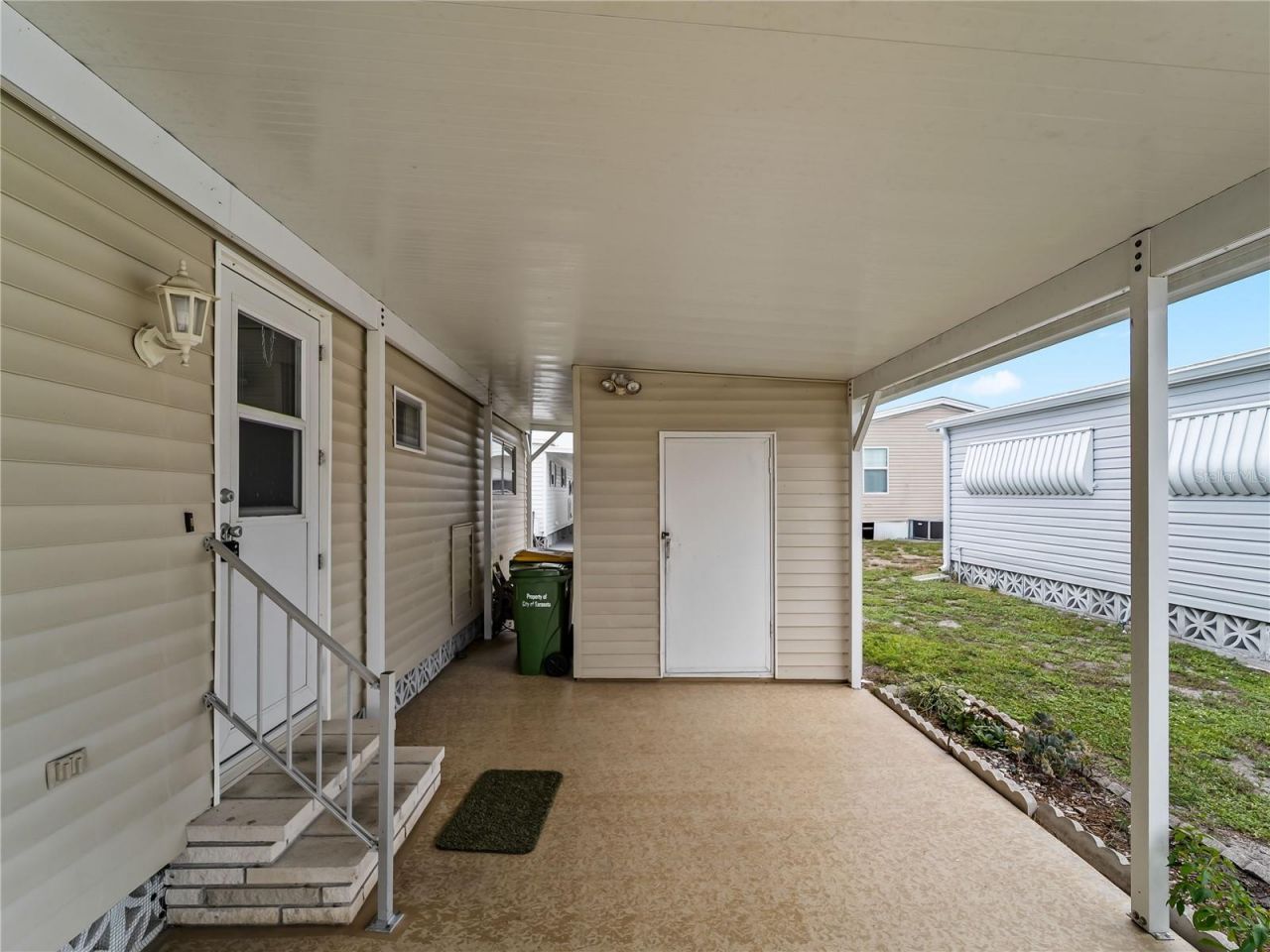 3226 Sweet Bay Terrace , Sarasota, FL 34237 Photo